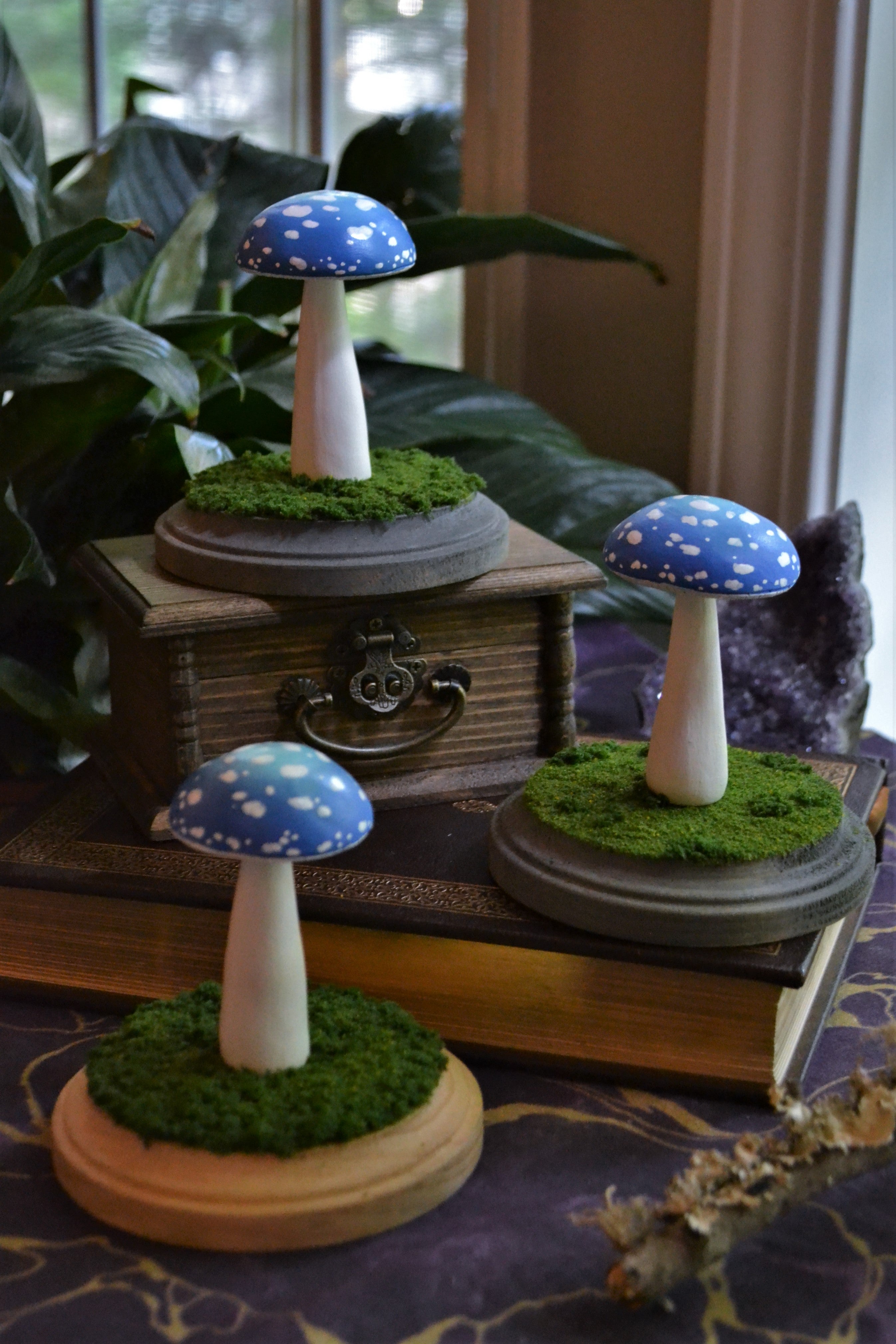 Blue Spotted Mushroom - Ceramic Mushroom Display